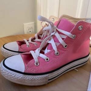 Youth size 1.5 converse